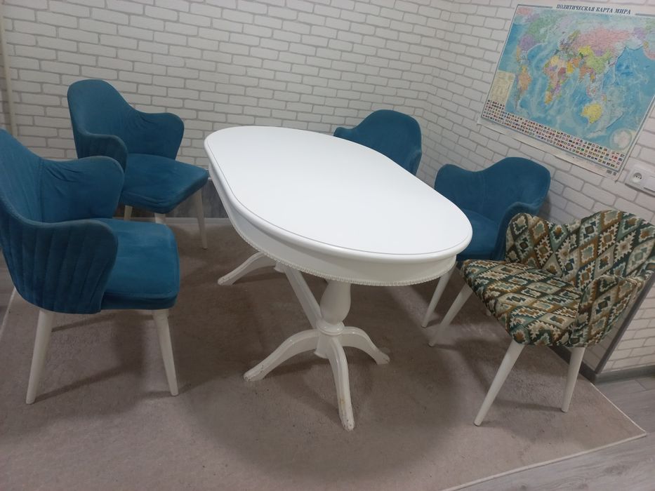 Продаеться мебель