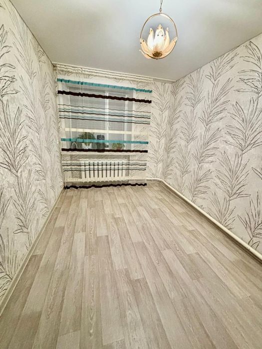 Продается 3 комнатная квартира