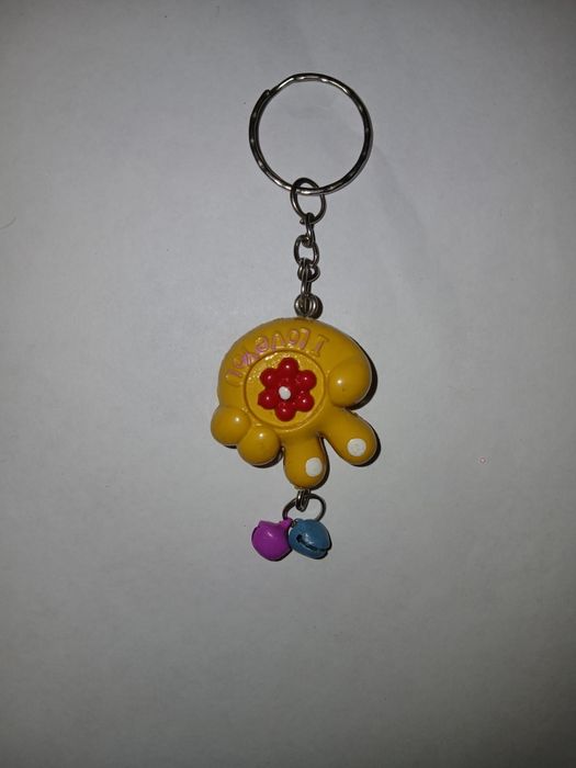 Продам! Новый.  Брелок. Ул. Валиханова167