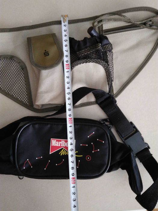 Чанти за кръста с функционални джобове