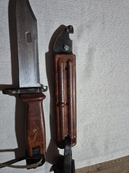 Щик за АК 47    .