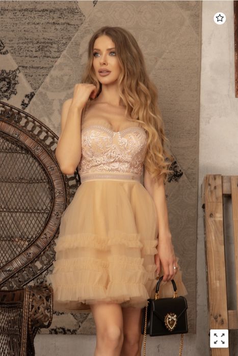 Рокля Alessa, размер XS в отлично състояние