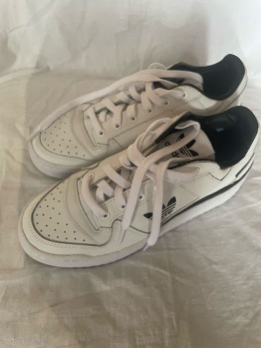 Adidas маратонки -40 номер, дамски- като нови
