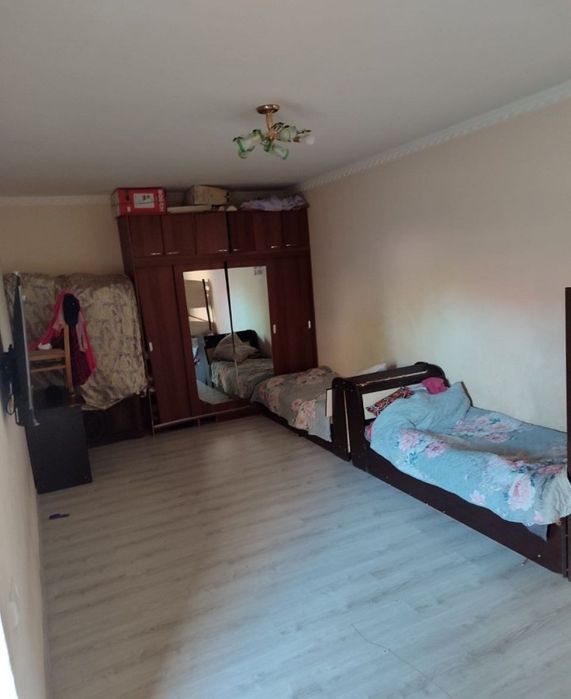 Продам срочно 4 соток 4 комнаты Бектемирский район