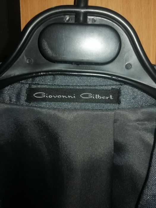 Продам мужской костюм