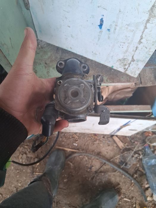 Devnzare carburatorul