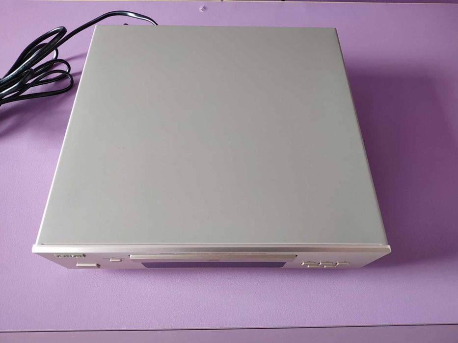 Аудио система Denon F-100