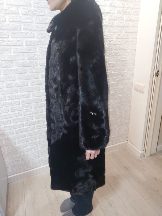 Срочно, срочно  Норковая шуба 2 раза одевала
