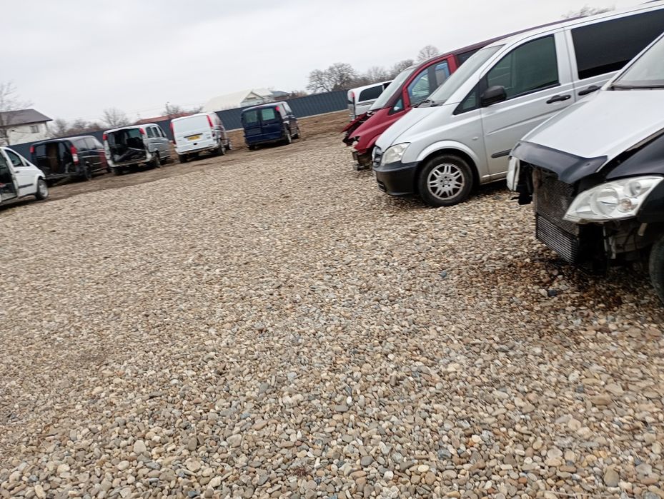 Uși față,spate, laterale,haion Mercedes vito(viano)