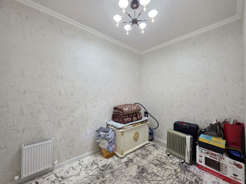 Продаётся 3х комнатная квартира на 3 - этаже. Вокзал