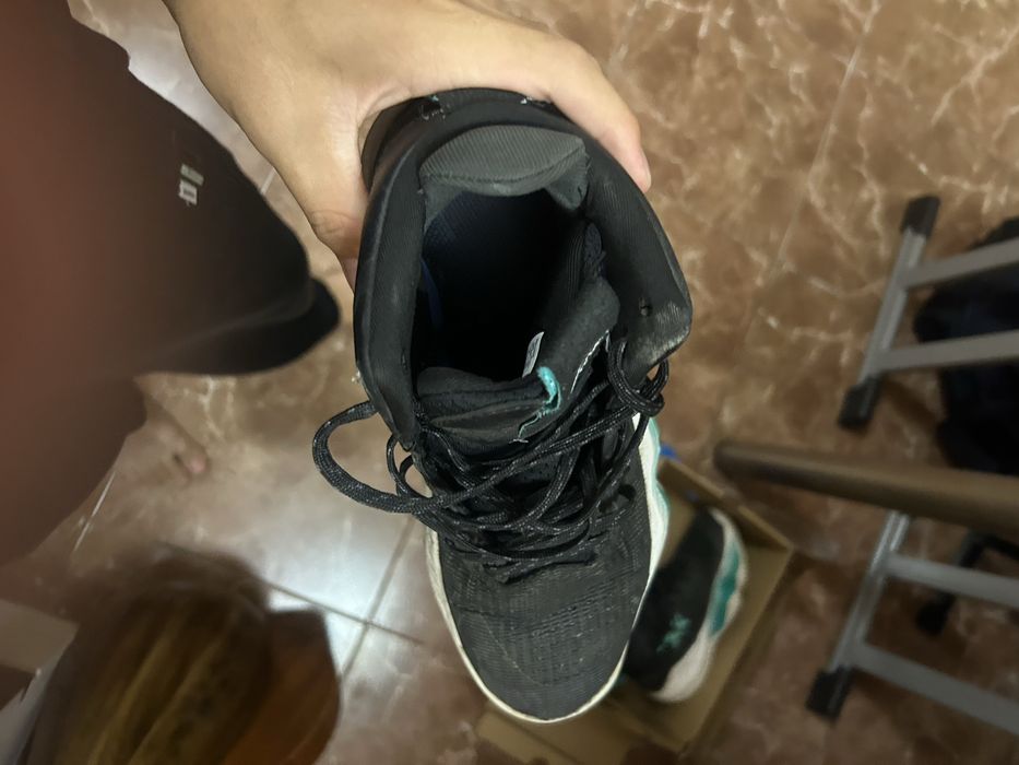 Asics Nova surge 2