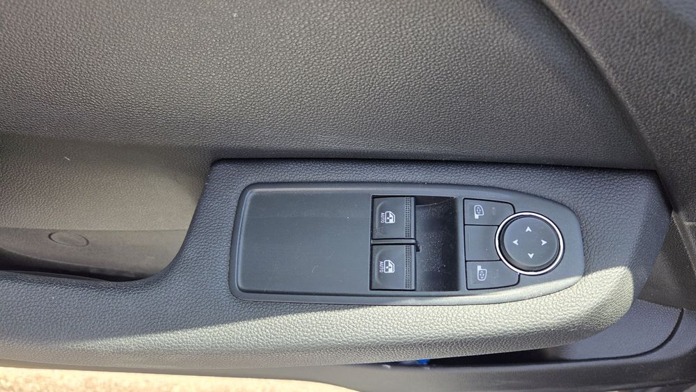 Renault Clio aproape nou
