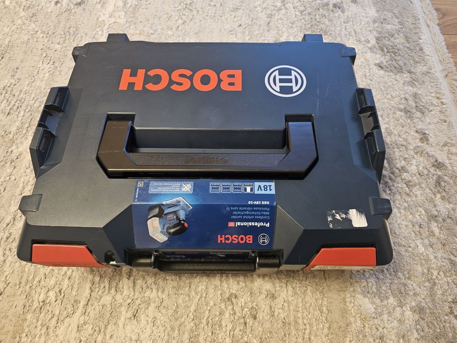 Vand șlefuitor oscilant profesional Heavy Duty Bosch GSS 18v-10 cu 3 tălpi schimbabile si L-Boxx