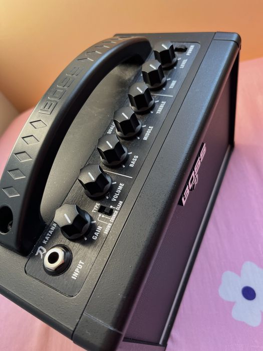 Chitara electrica Harley Benton+amplificator si cablu