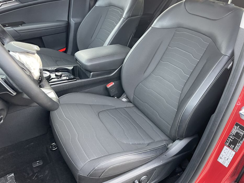 Kia Sportage 1.6Hybrid 4x4 -Usor avariata