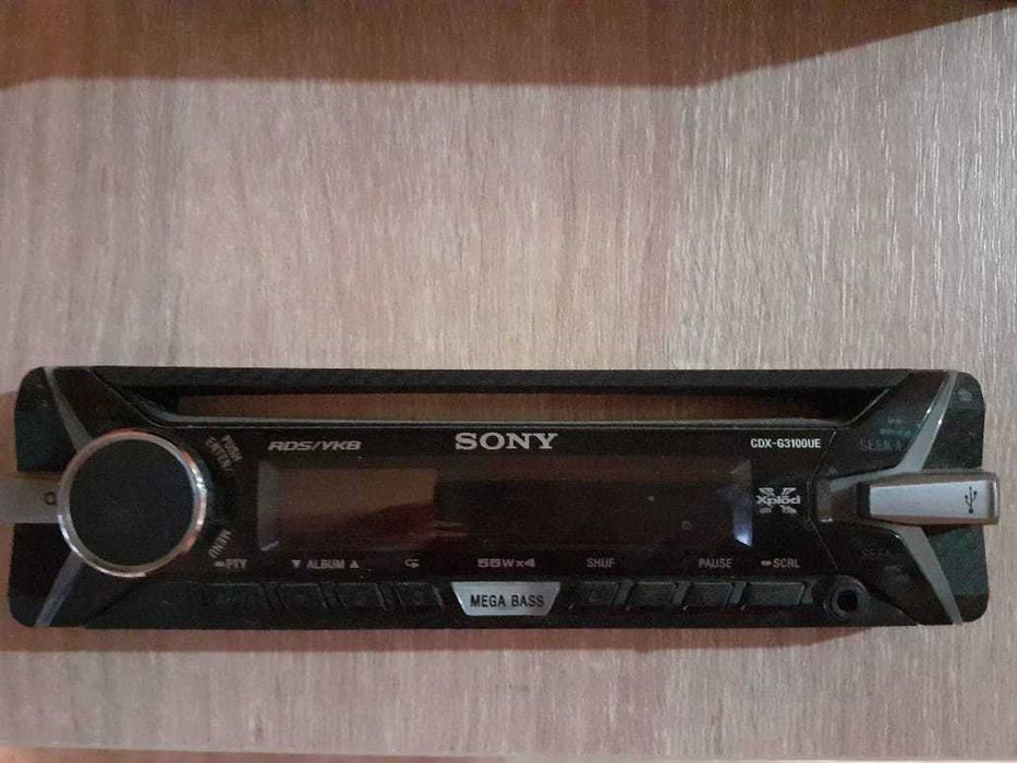 Продается магнитола SONY X-Plode.