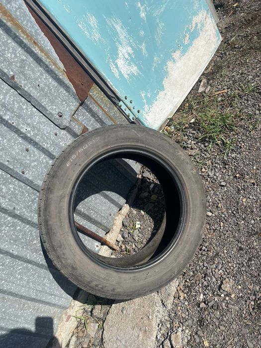 Шины 215/60/R17 4 комплект