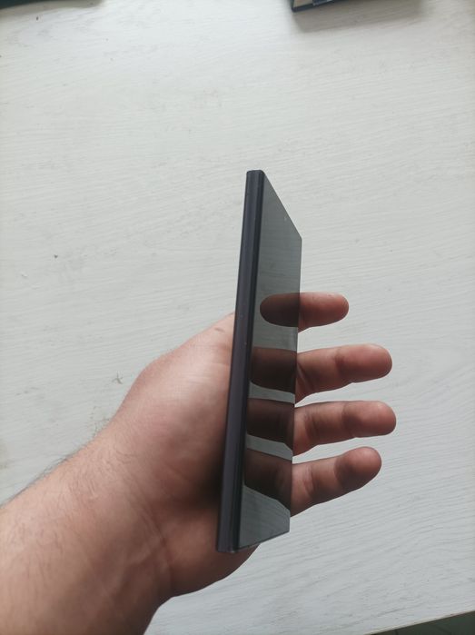 Samsung s23 ultra 12/256 + karobka