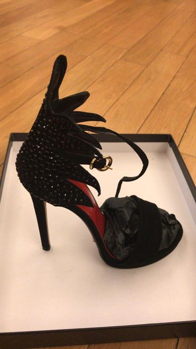 Sandale Mangano negre,masura 35 italienesc , adica european un 35,5-36