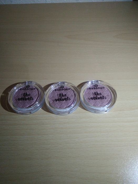 Essence козметика