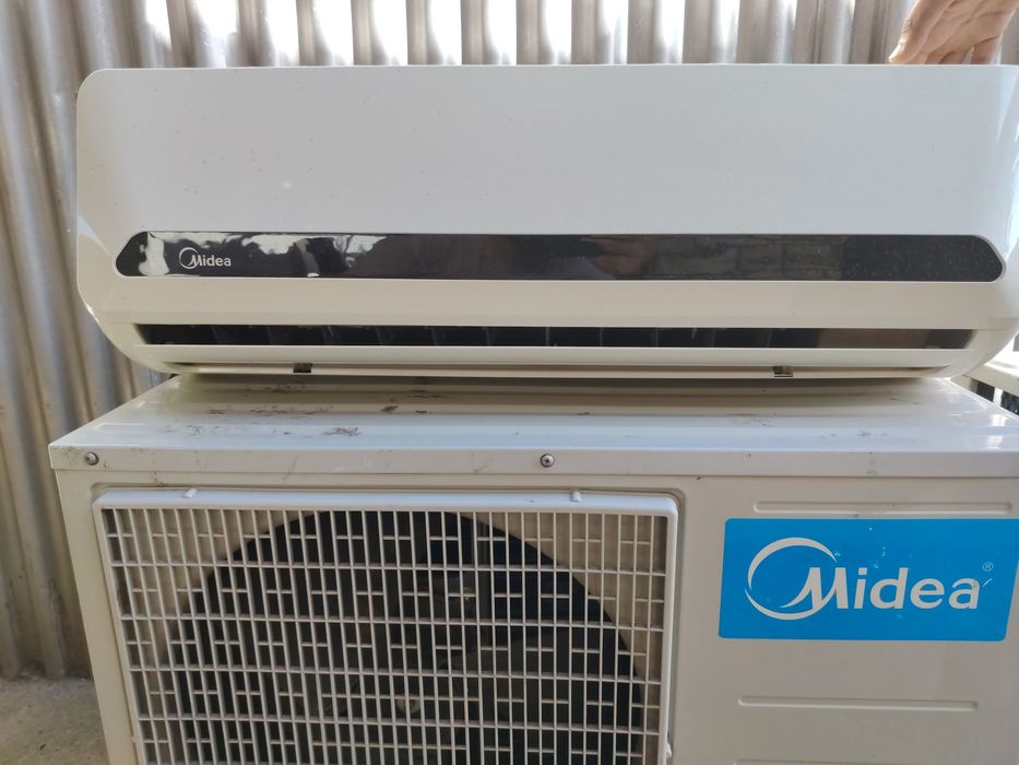 Konditsioner sotiladi midea 12
