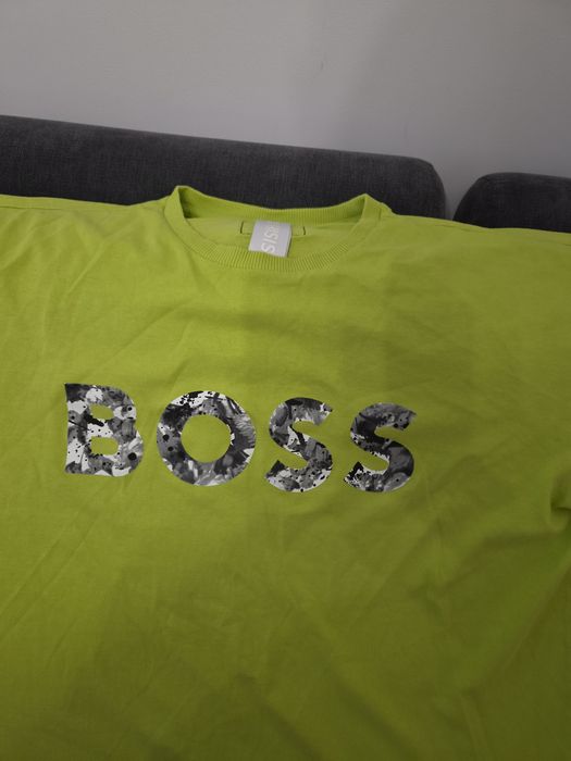 ОРИГИНАЛНИ  Boss и NIKE  XL размер