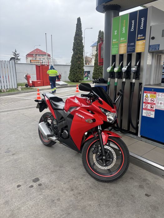 Honda Cbr 125r model 2016