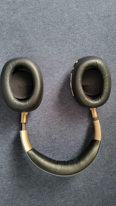 Bowers & Wilkins PX Casti audio HI-FI Wireless finisaj Soft  Gold