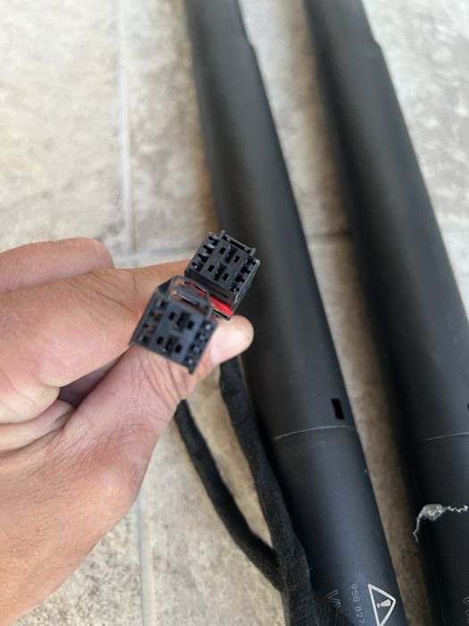 Telescoape  haion porsche 95B 851 G 03S audi Q 5 2018