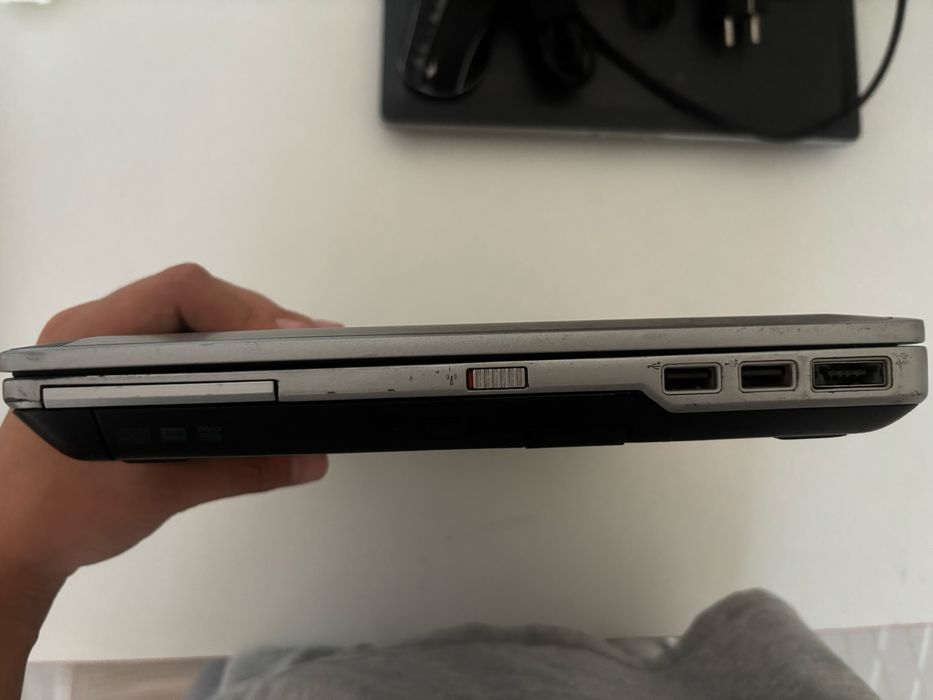 Ноутбук Dell latlitude e6420