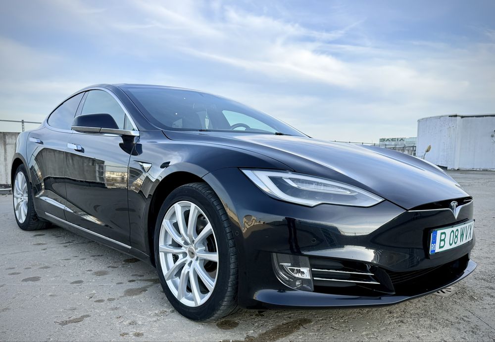 TESLA Model S 2018 — imagine 3