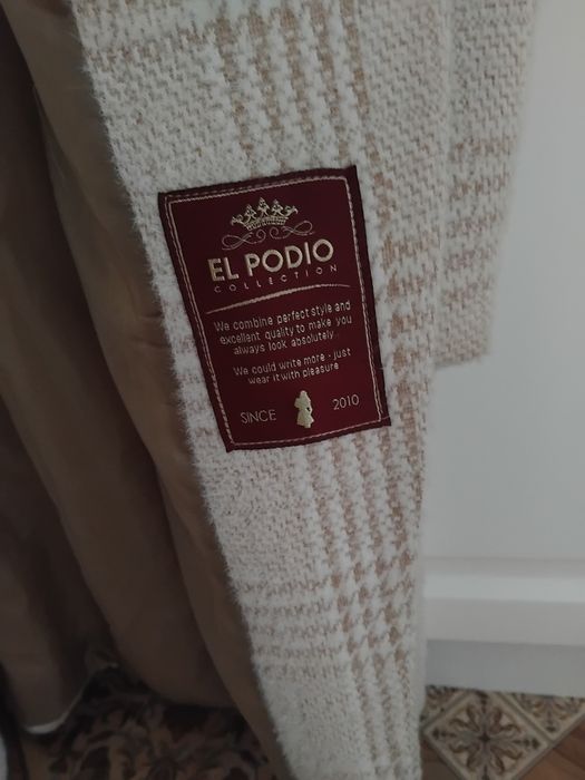 Продам пальто шикарное