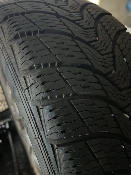 Vand  4 jante aliaj BMW + anvelope all season  R16