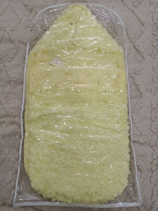 Продам новый конверт для выписки.