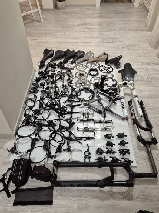 Piese originale de bicicleta provenite din dezmembrări