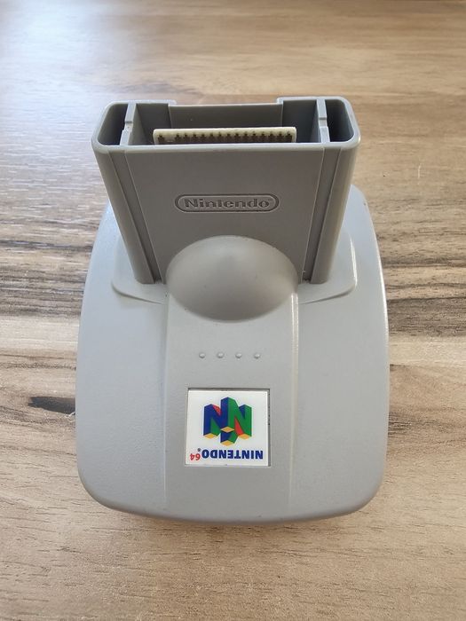 Продавам Transfer Pak за GBA към N64