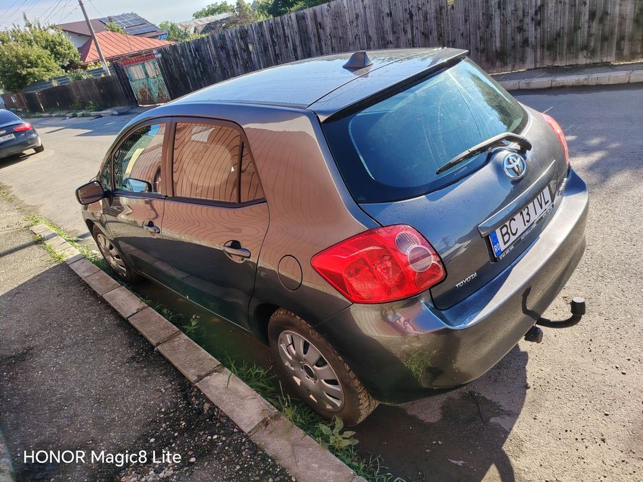 Vând Toyota Auris 1,6 benzină, 124cp