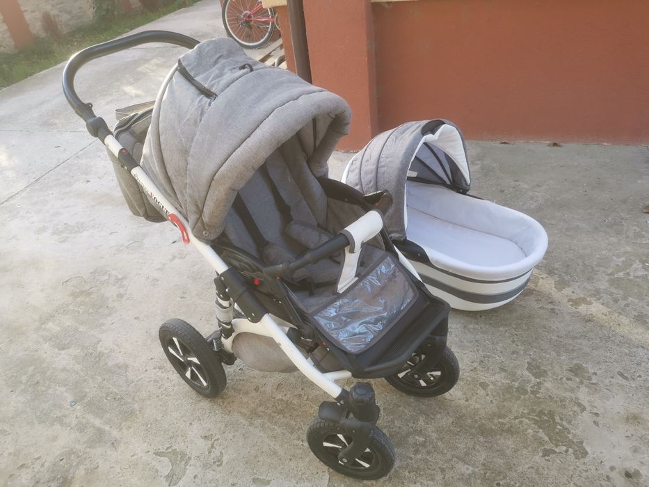 Бебешка  количка с 2 коша