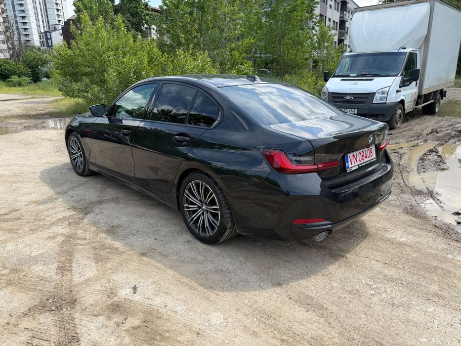BMW 3 Series 2024 — imagine 5