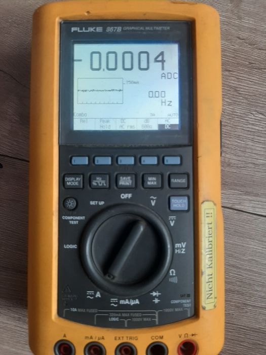 Графичен мултиметър FLUKE 867B