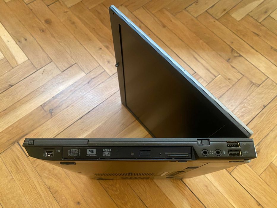 Продавам лаптоп Dell E6410