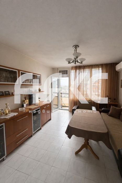 Продава се Тристаен апартамент в София, Връбница 2 - 89 кв.м за 1318 €/кв.м - Снимка #1