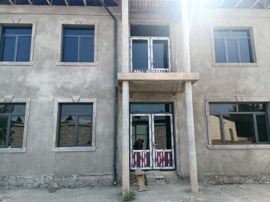 (Srochna)Uy Qibray sentr vodakanal kochada.