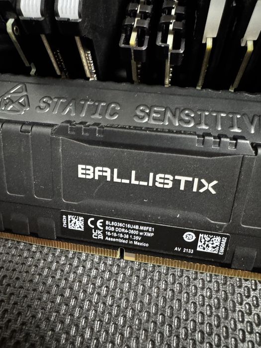 Memorii ram ddr4 16gb 3600mhz kit rgb corsair biostar adata