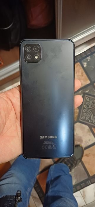 Samsung a 22 5g.