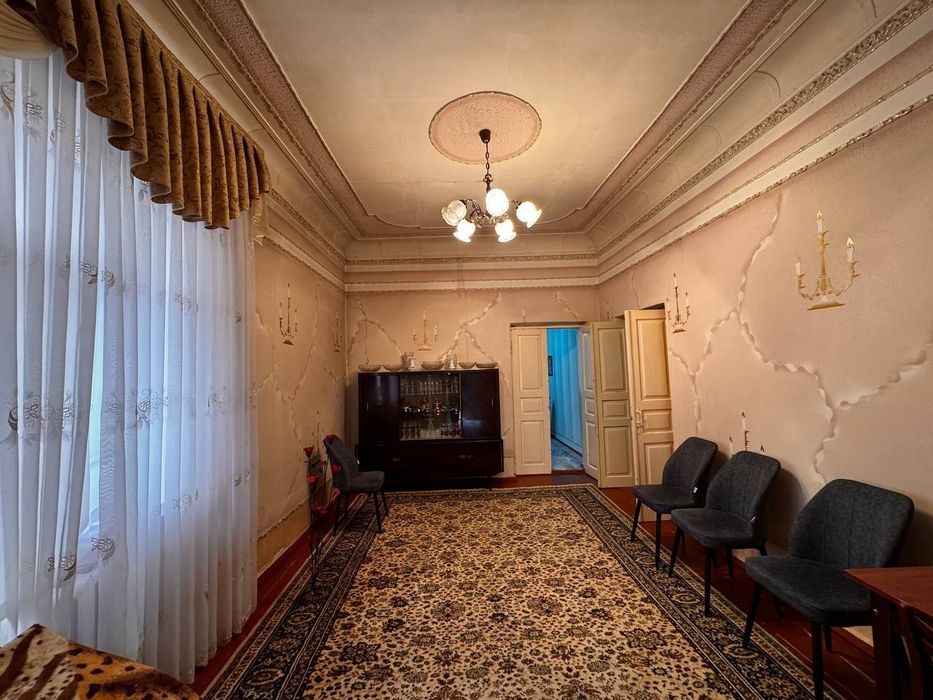 Бусыгина ховли дом