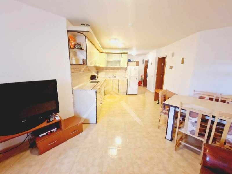 Продава се Тристаен апартамент в Свети Влас - 79 кв.м за 1076 €/кв.м - Снимка #1