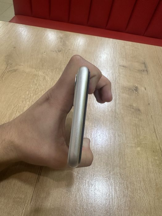 Iphone 11 в отличном состоянии