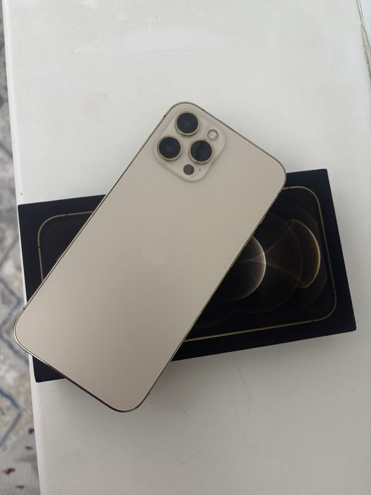 Айфон 12 про макс