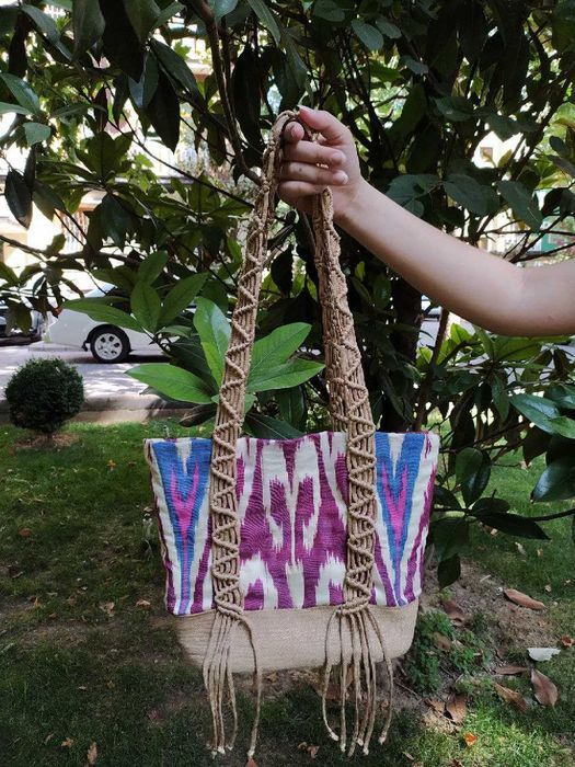 Сумка ручной работы в технике макраме, икат.